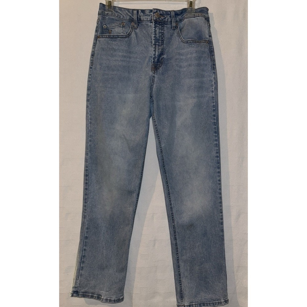 Frye Women's High Rise Blue Light Wash 5 pocket Jeans Size 4-J18